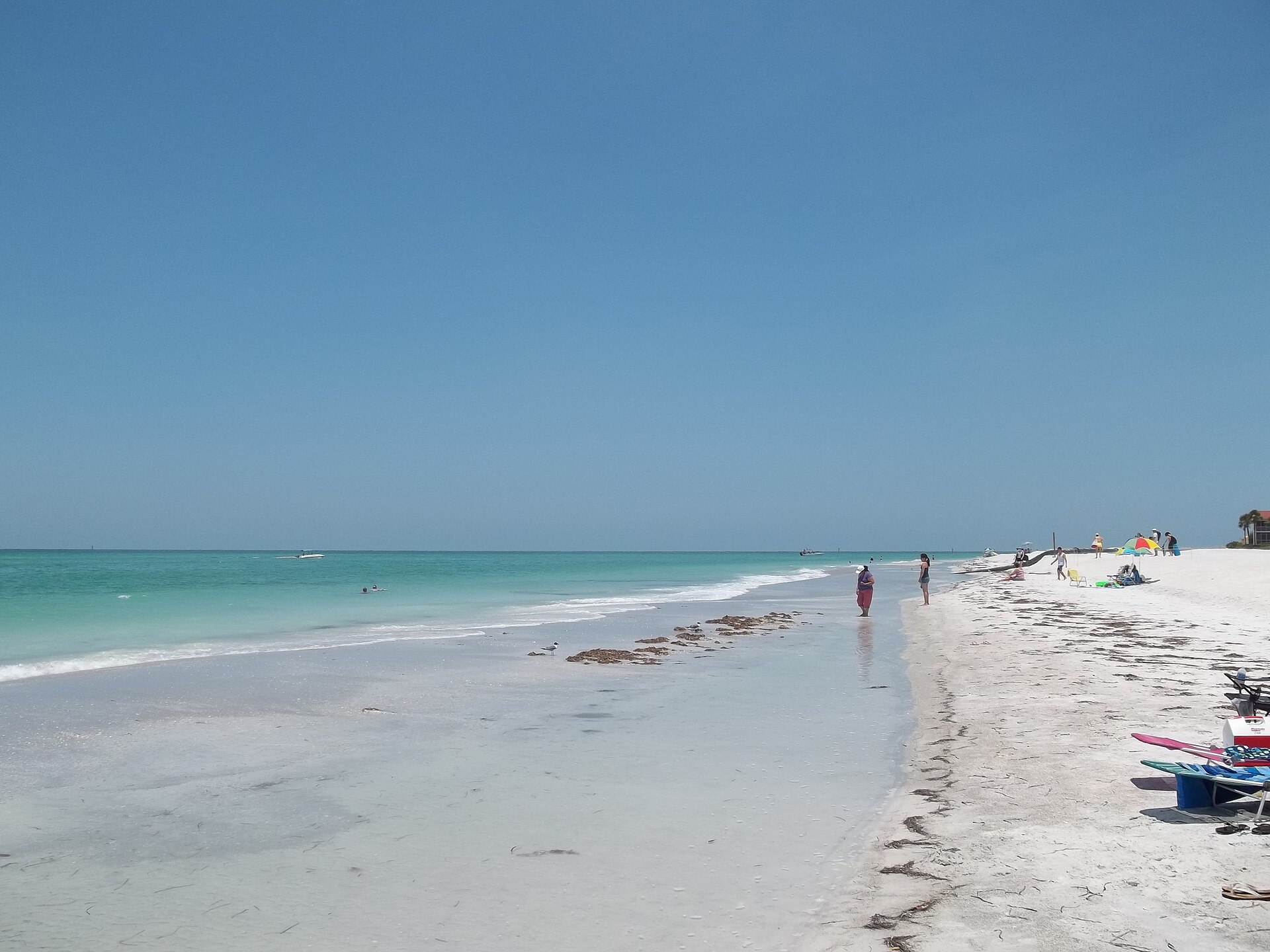 Longboat Key beach and Gulf Coast shoreline, used as a regional coastal visual for Palmetto area comparisons.